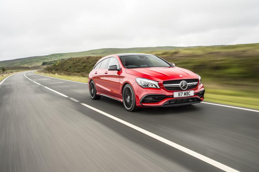  Mercedes-AMG CLA45 4Matic Shooting Brake 2016 года  (UK) (фото 12 из 26)